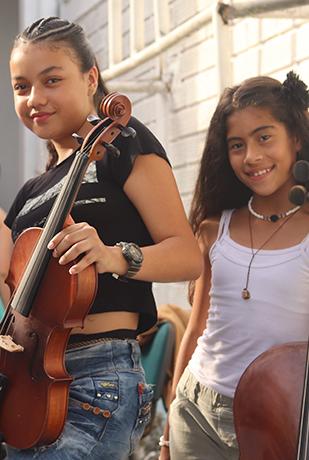 Fundacion Amadeus Caring for Colombia